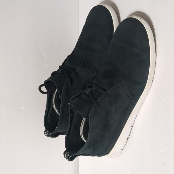 UGG Australia Freamon Casual Black Suede Leather Chukka Shoes Size 11.5 main image 6